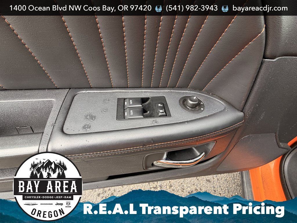 Used 2014 Dodge Challenger R/T RWD image 12