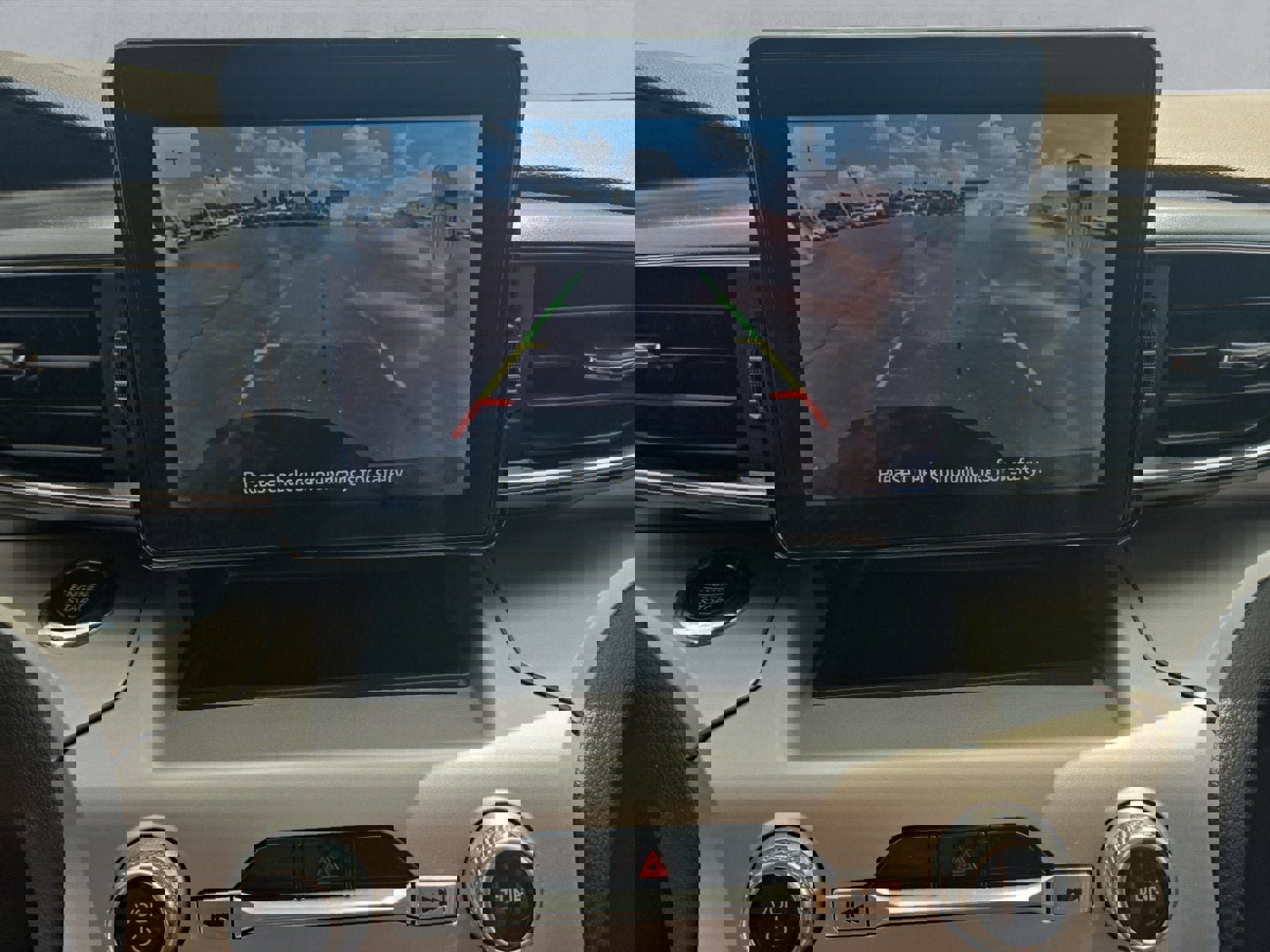 Certified 2022 Ford Explorer XLT w/ Equipment Group 202A image 19