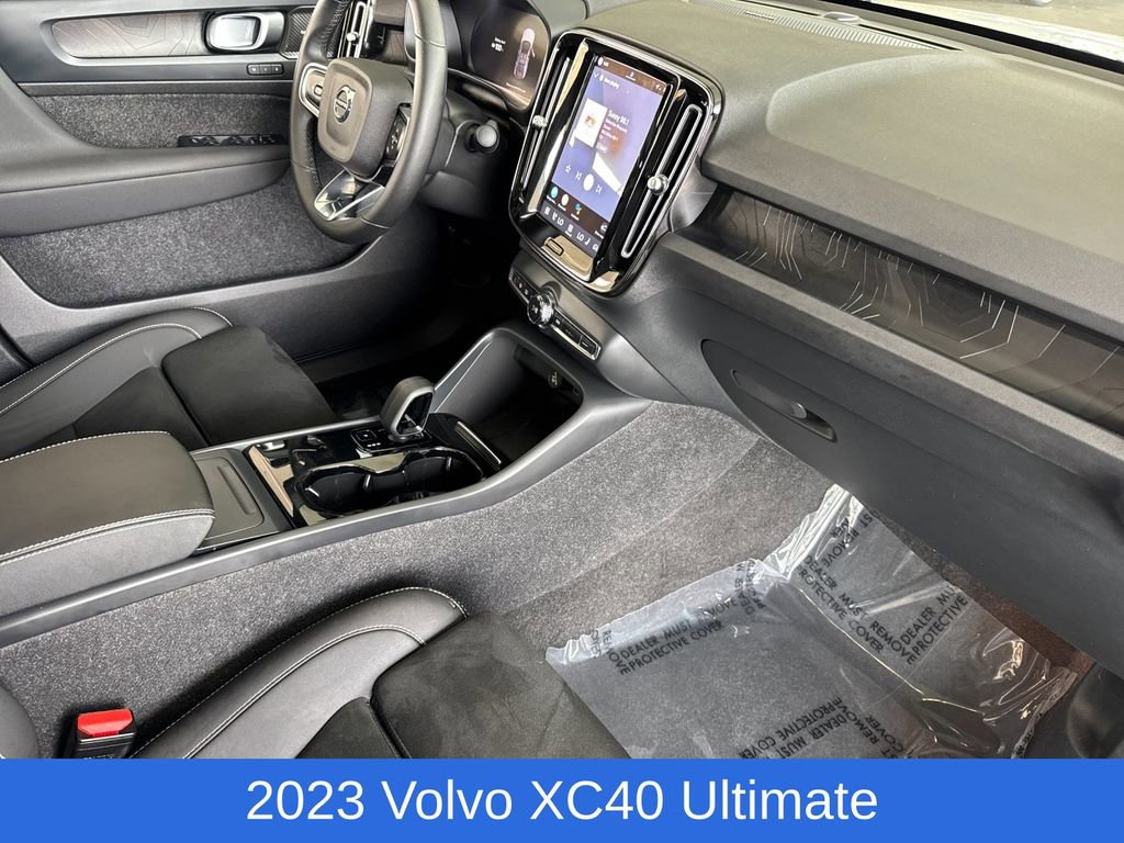 Certified 2023 Volvo C40 P8 Recharge Ultimate image 15