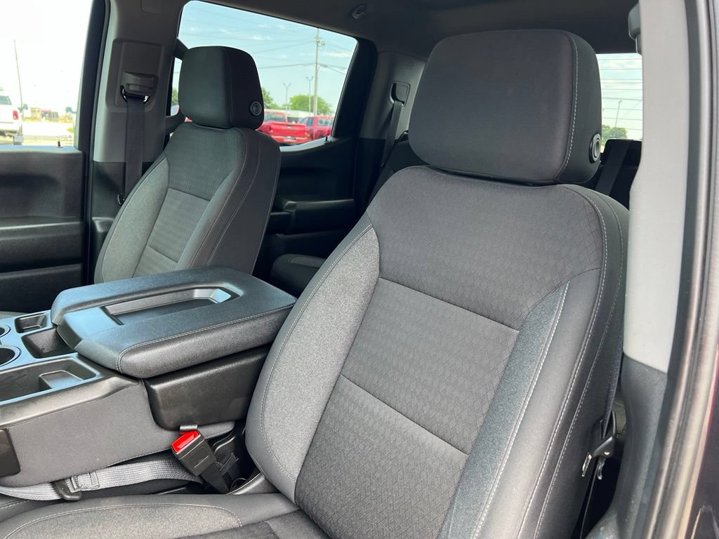 Used 2023 Chevrolet Silverado 1500 Custom Trail Boss AWD/4WD image 28