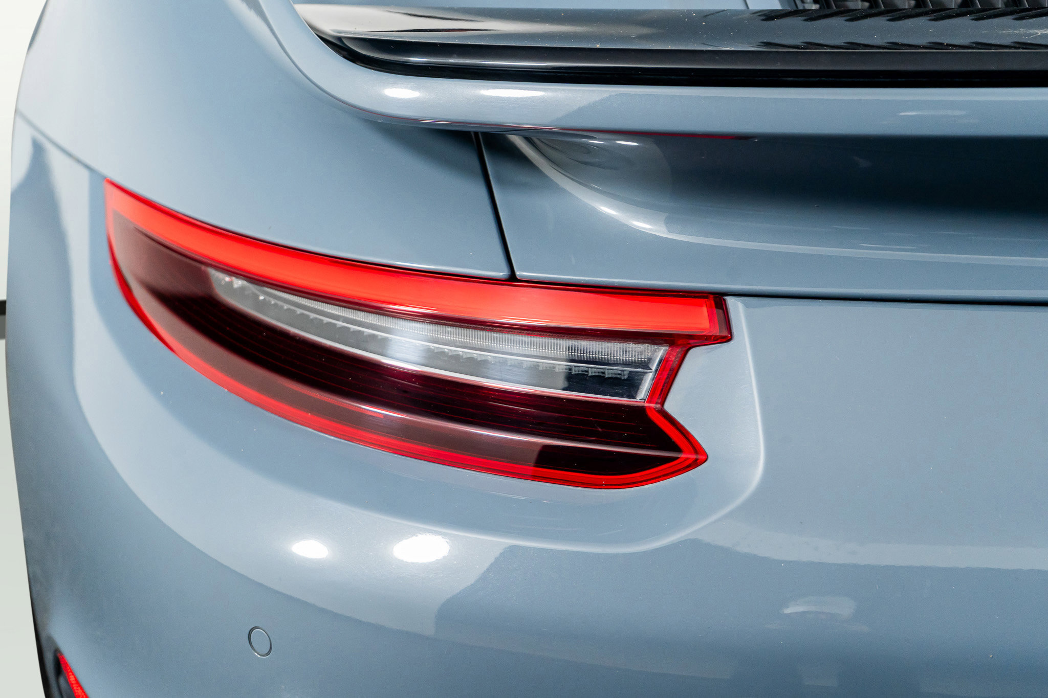 Used 2017 Porsche 911 Turbo S image 13