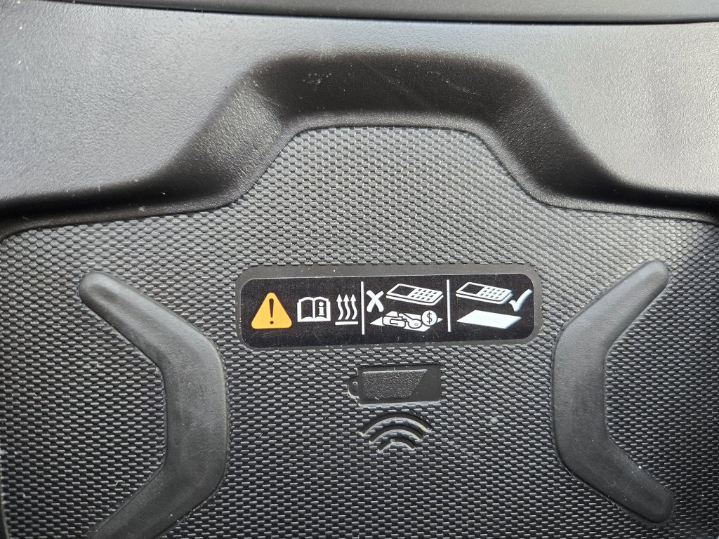 Used 2021 Chevrolet Colorado ZR2 w/ ZR2 Dusk Special Edition image 23