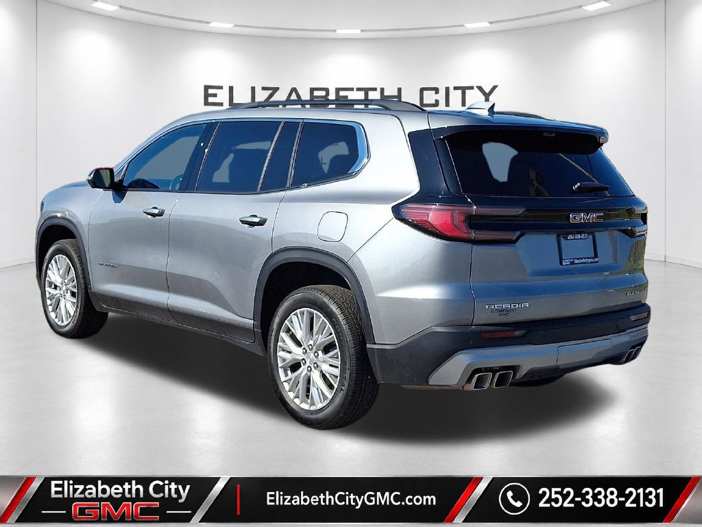 Used 2026 GMC Acadia Elevation w/ Elevation Premium Package FWD image 7