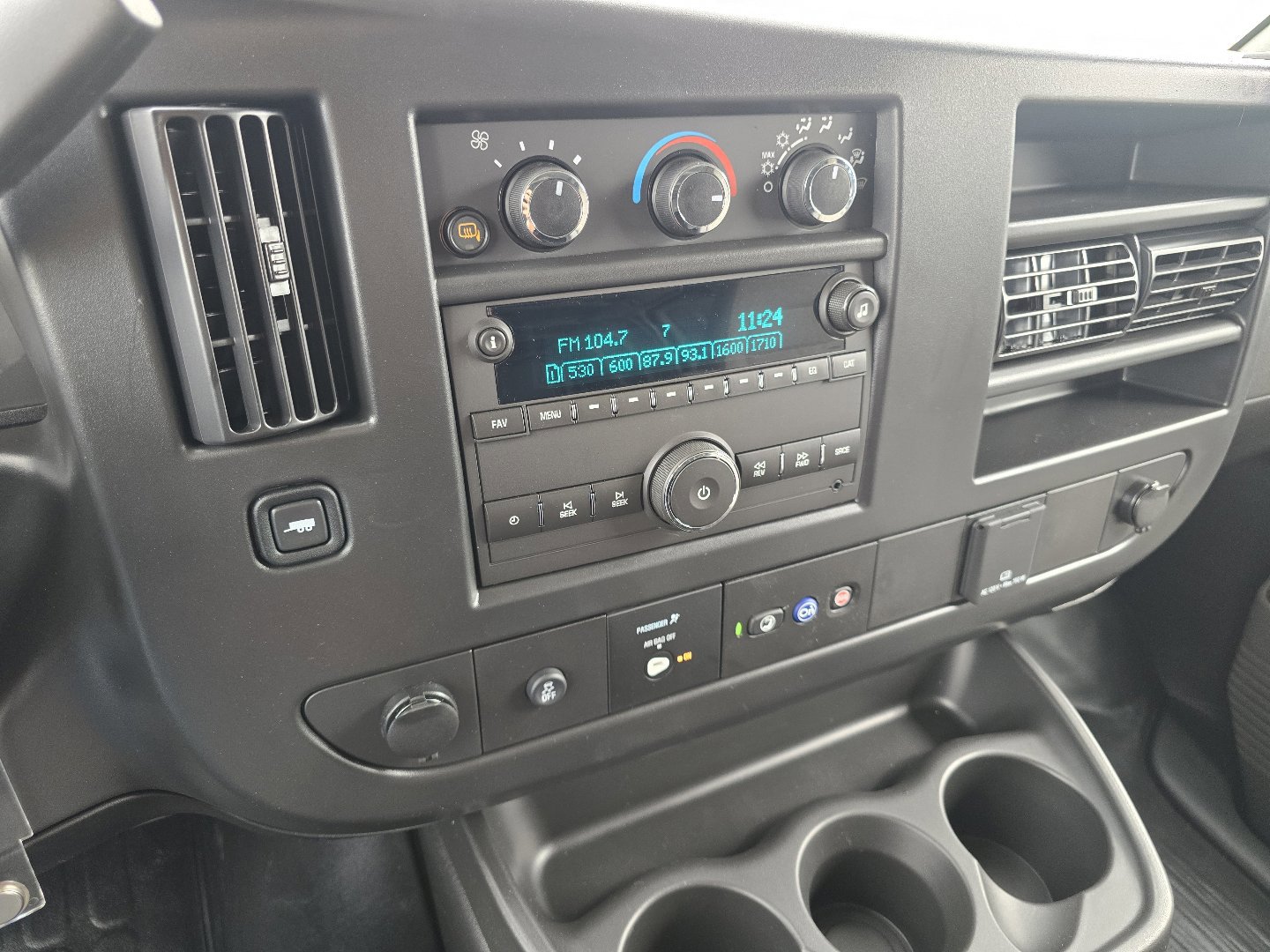 New 2026 Chevrolet Express 2500 Extended w/ Driver Convenience Package RWD image 16