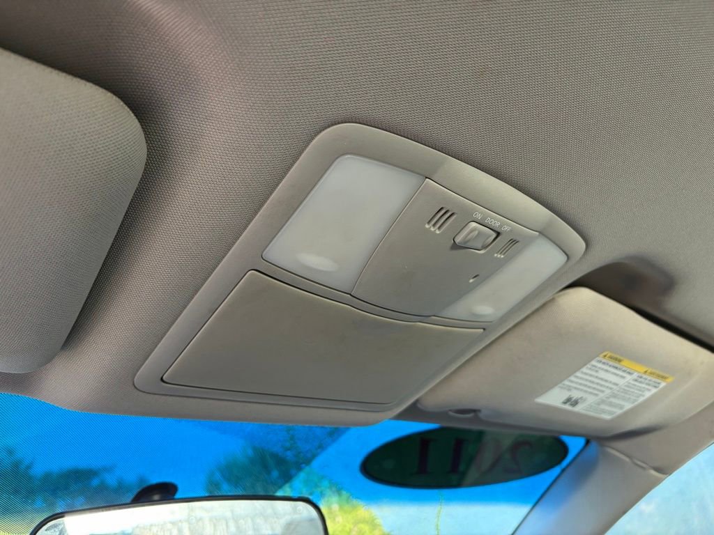 Used 2011 Nissan Altima 2.5 S w/ Special Edition Pkg FWD image 21