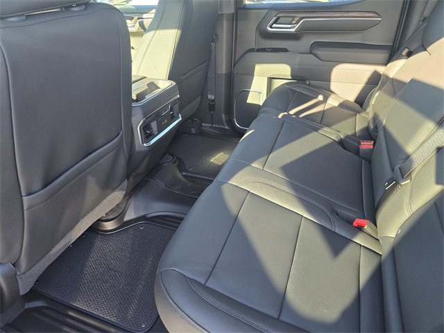 New 2026 GMC Sierra 1500 SLT image 8