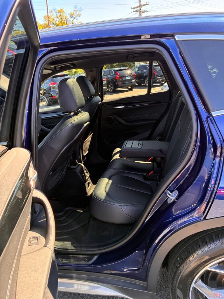 Used 2018 BMW X1 xDrive28i AWD/4WD image 25
