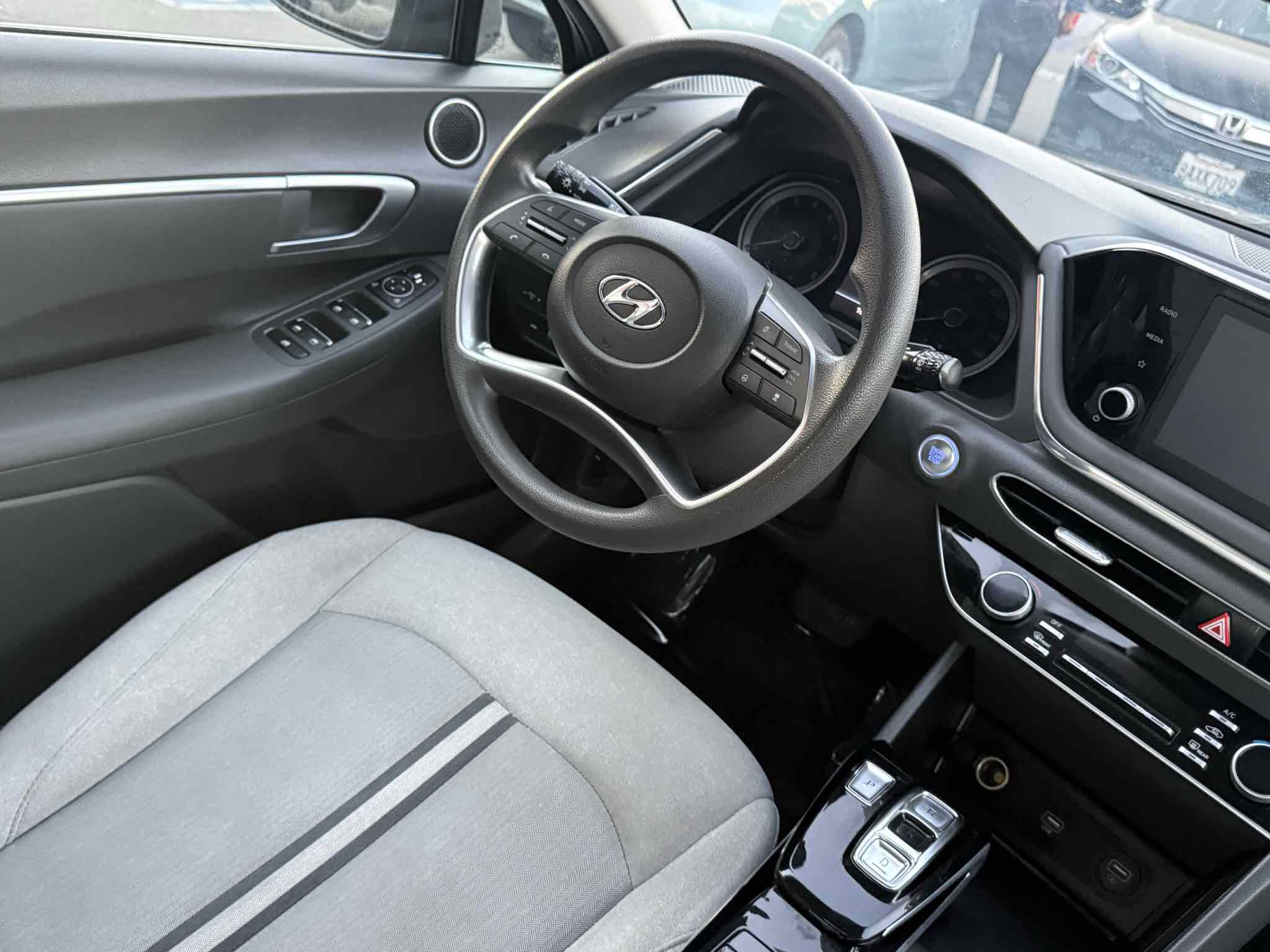 Used 2020 Hyundai Sonata SEL w/ Cargo Package image 55