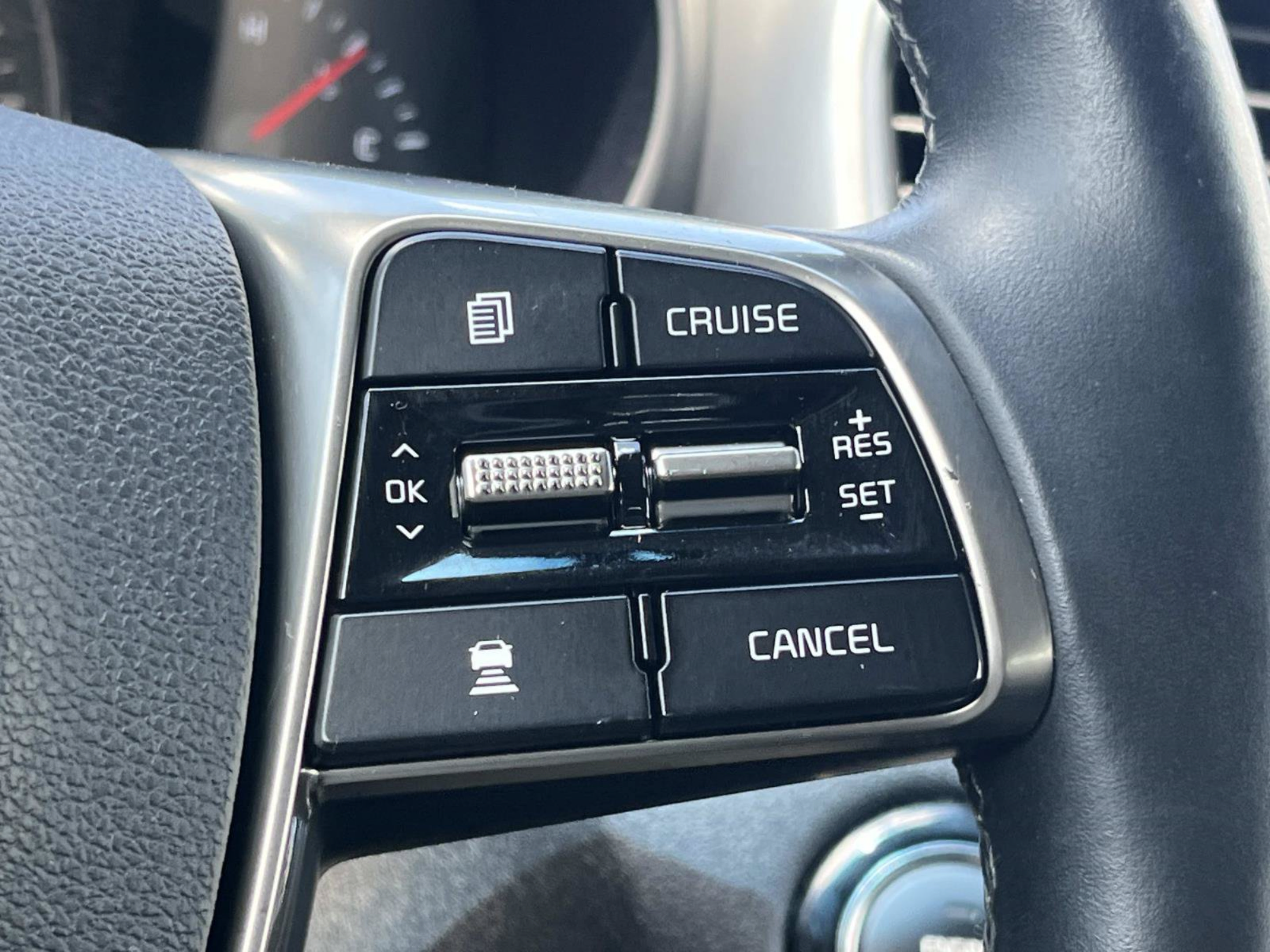 Used 2019 Kia Sorento EX w/ EX Touring Package FWD image 34