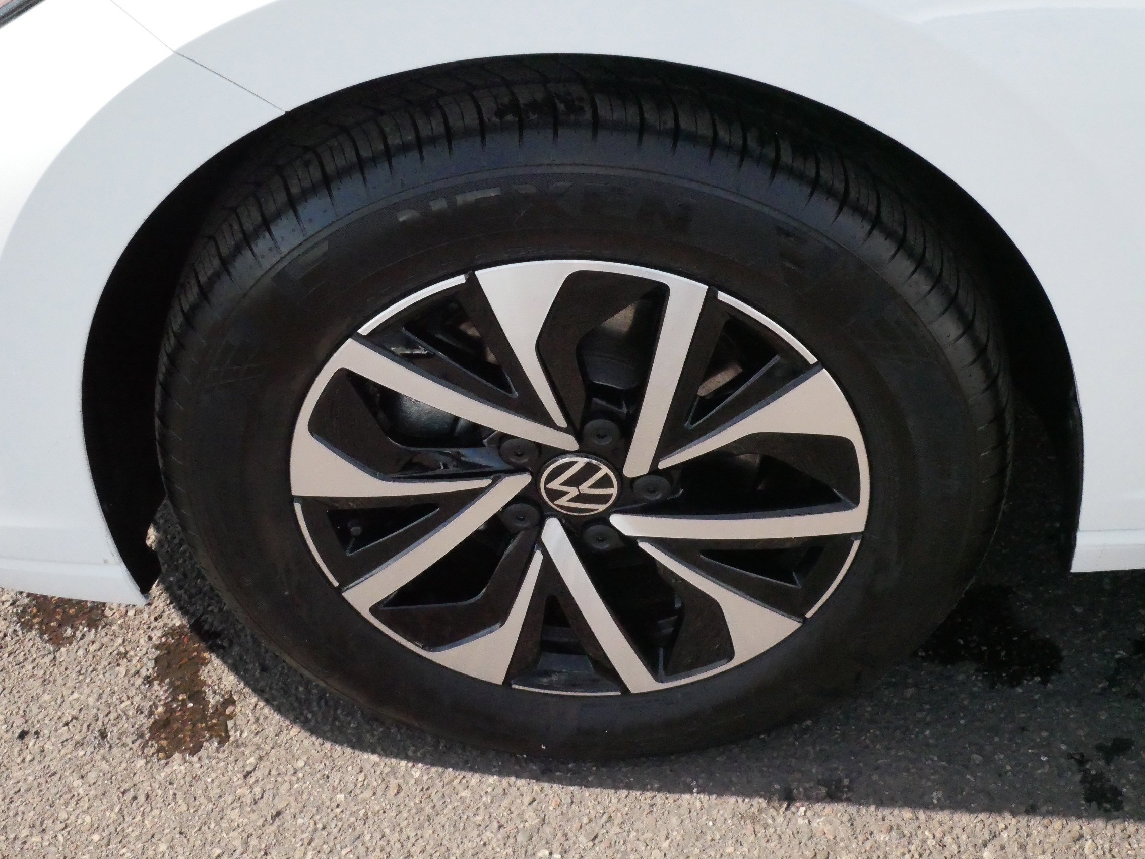 Certified 2026 Volkswagen Jetta S FWD image 15