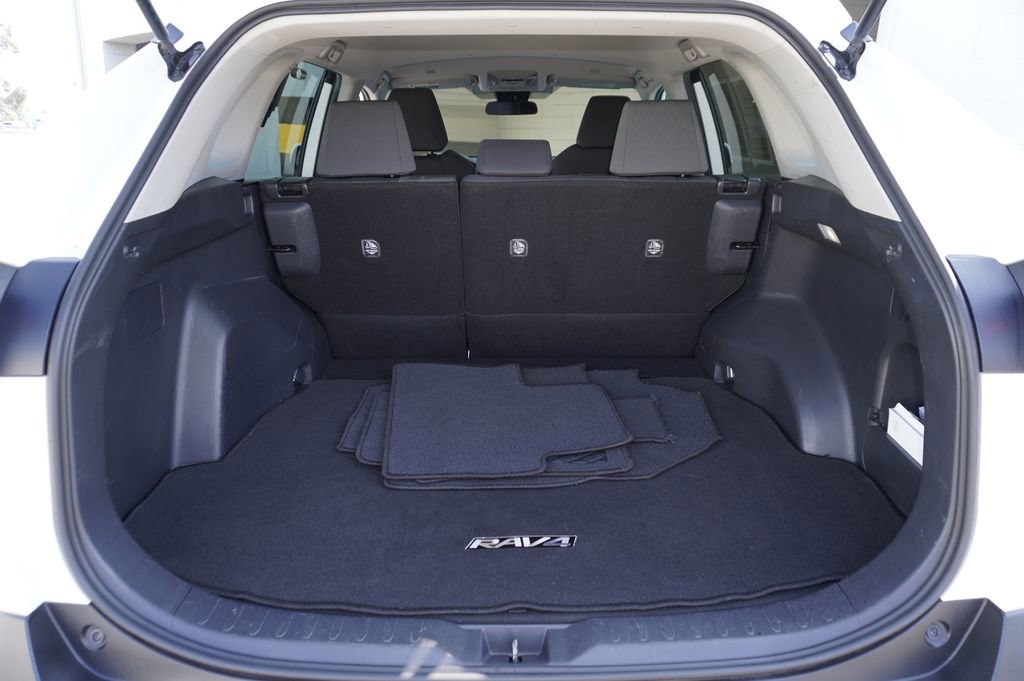 Certified 2024 Toyota RAV4 XLE image 8