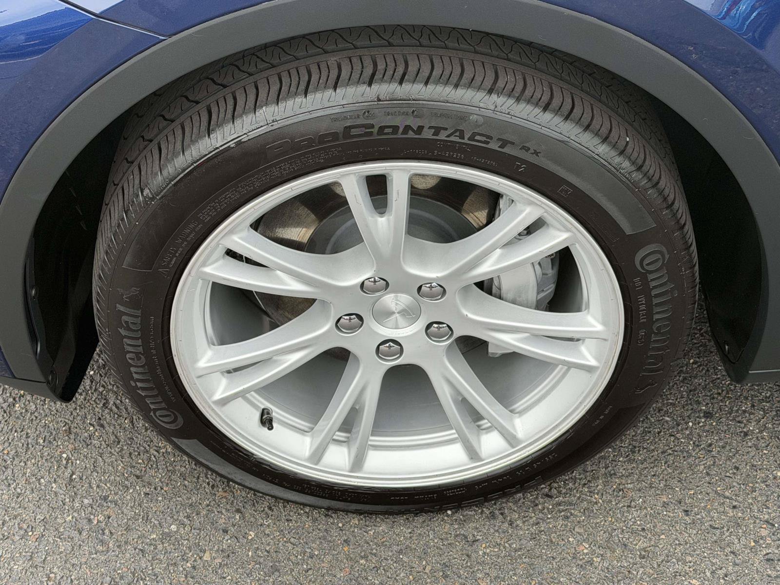 Used 2022 Tesla Model Y Long Range AWD/4WD image 5