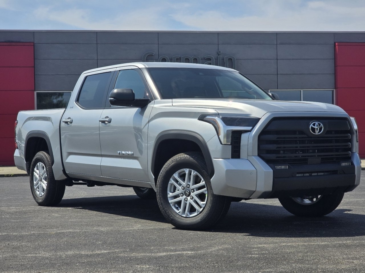 New 2026 Toyota Tundra SR5 AWD/4WD image 2