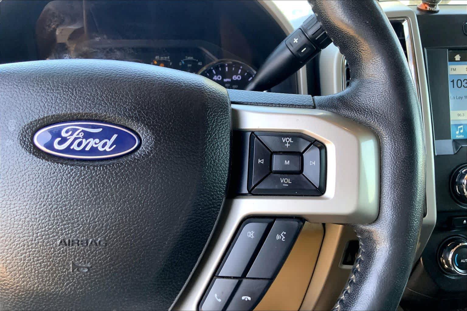 Used 2018 Ford F250 Lariat w/ Lariat Ultimate Package AWD/4WD image 25