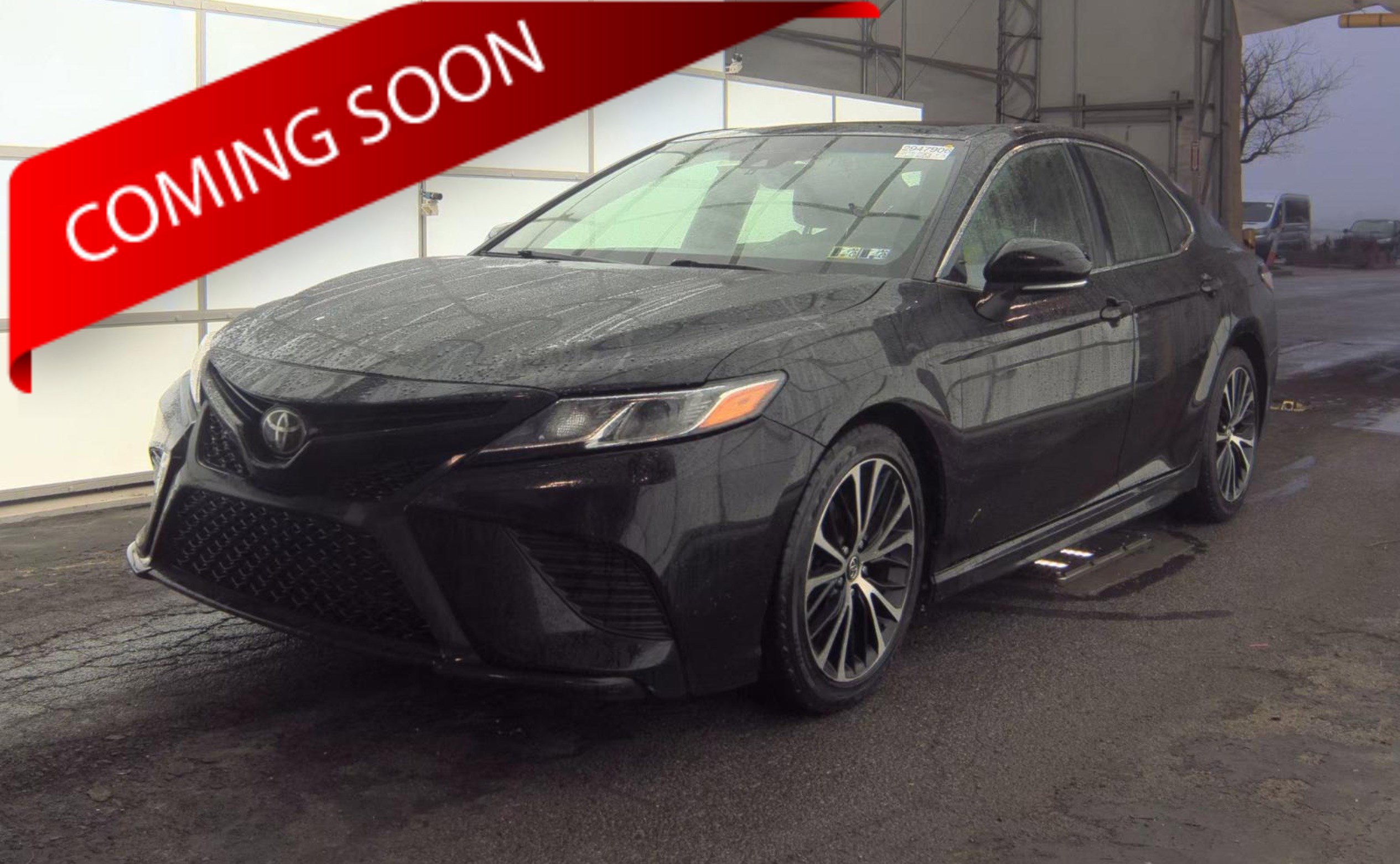 Used 2019 Toyota Camry SE
