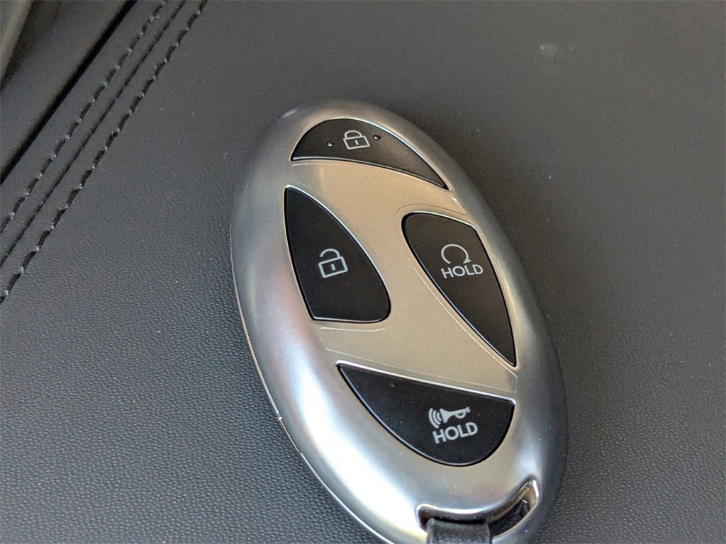 New 2026 Hyundai Santa Fe SE image 32