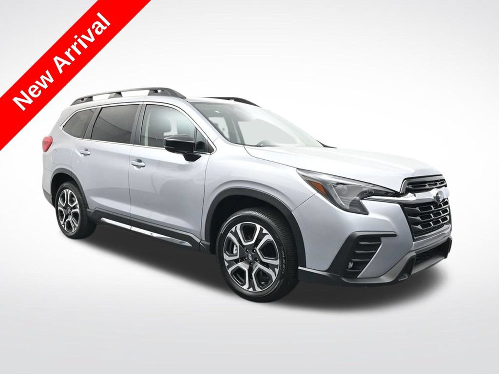 Used 2025 Subaru Ascent Limited w/ Popular Package #2 AWD/4WD image 1