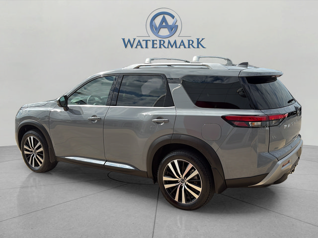 Certified 2025 Nissan Pathfinder Platinum AWD/4WD image 3