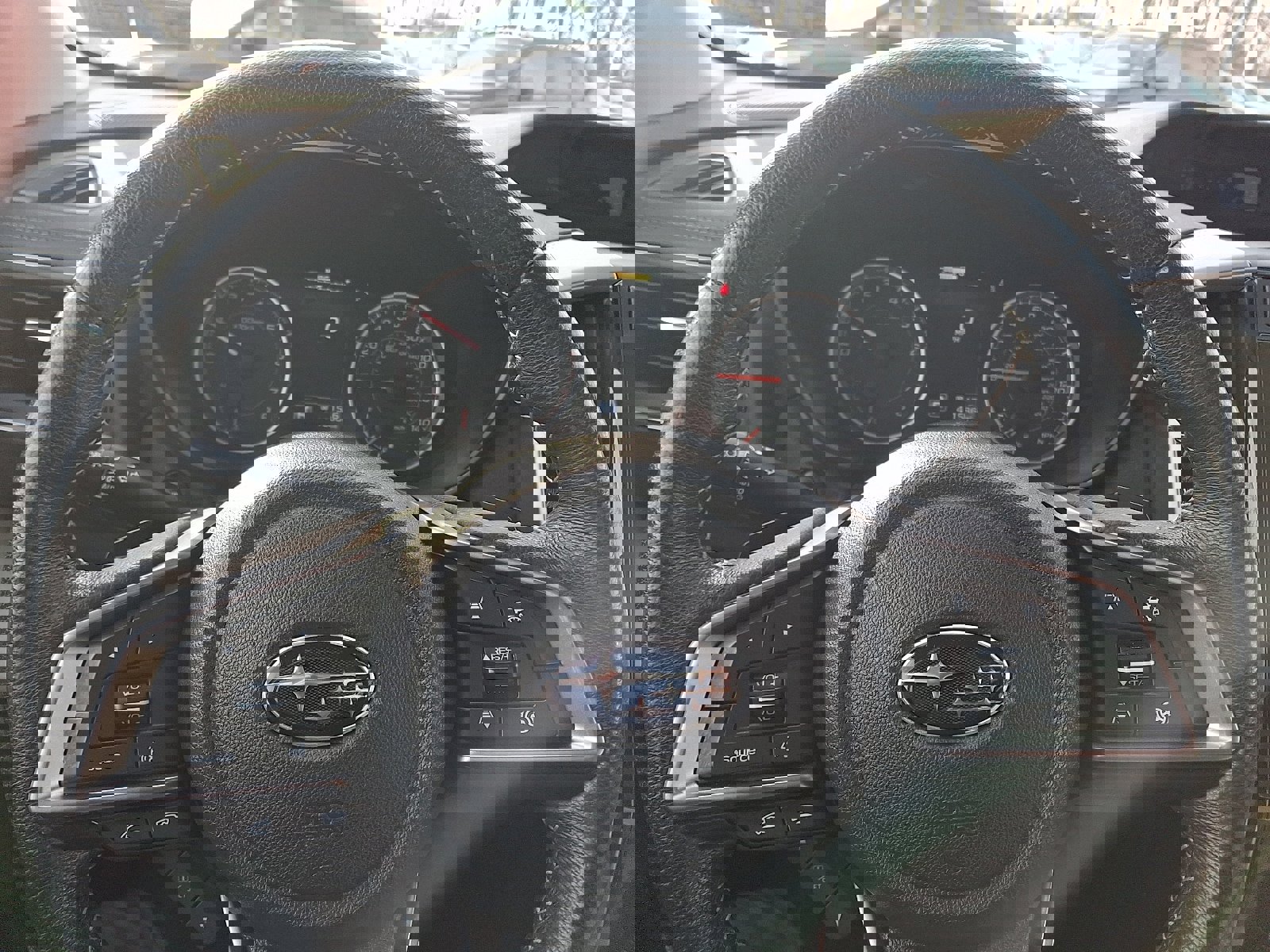 Used 2021 Subaru Ascent Premium w/ Convenience Package image 18