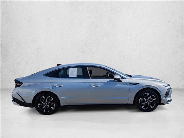 Used 2025 Hyundai Sonata SEL image 4