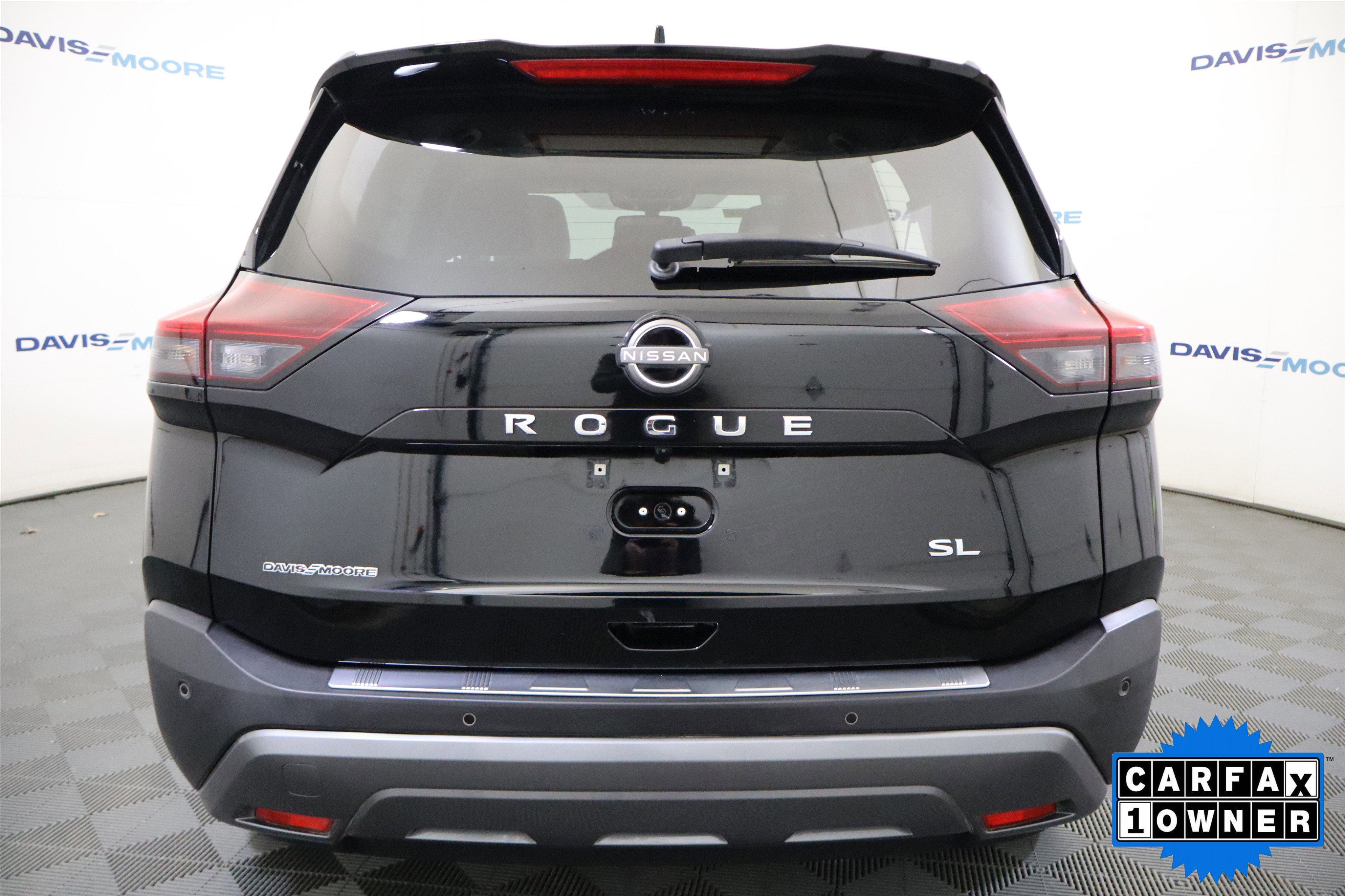 Used 2025 Chevrolet Silverado 1500 LT w/ Leather Package image 40