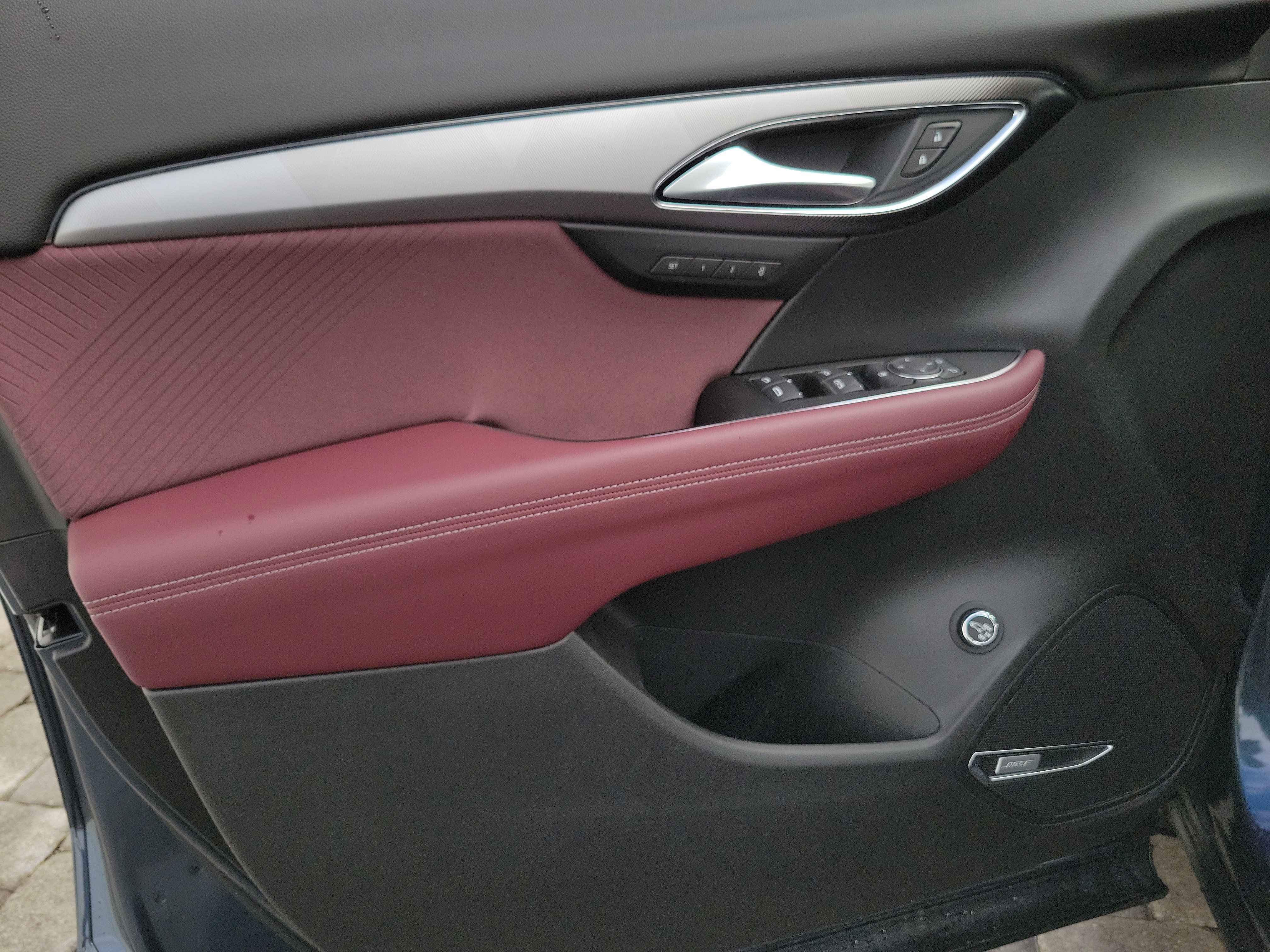 New 2026 Buick Envision Sport Touring image 18