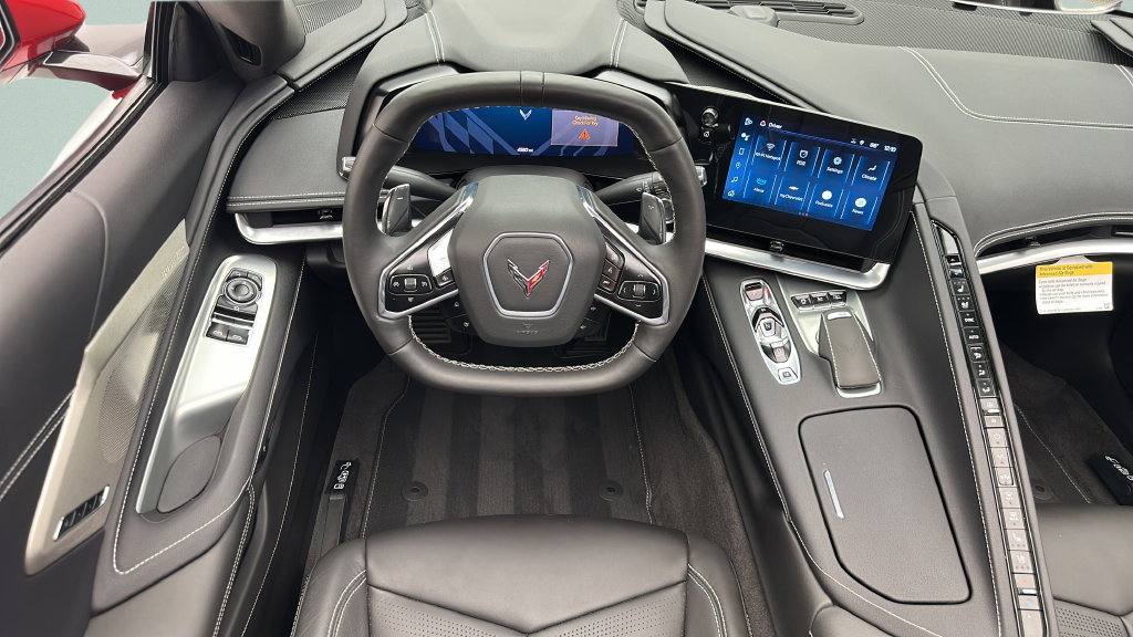 Used 2024 Chevrolet Corvette Stingray Preferred Cpe w/ Z51 Performance Package RWD image 15