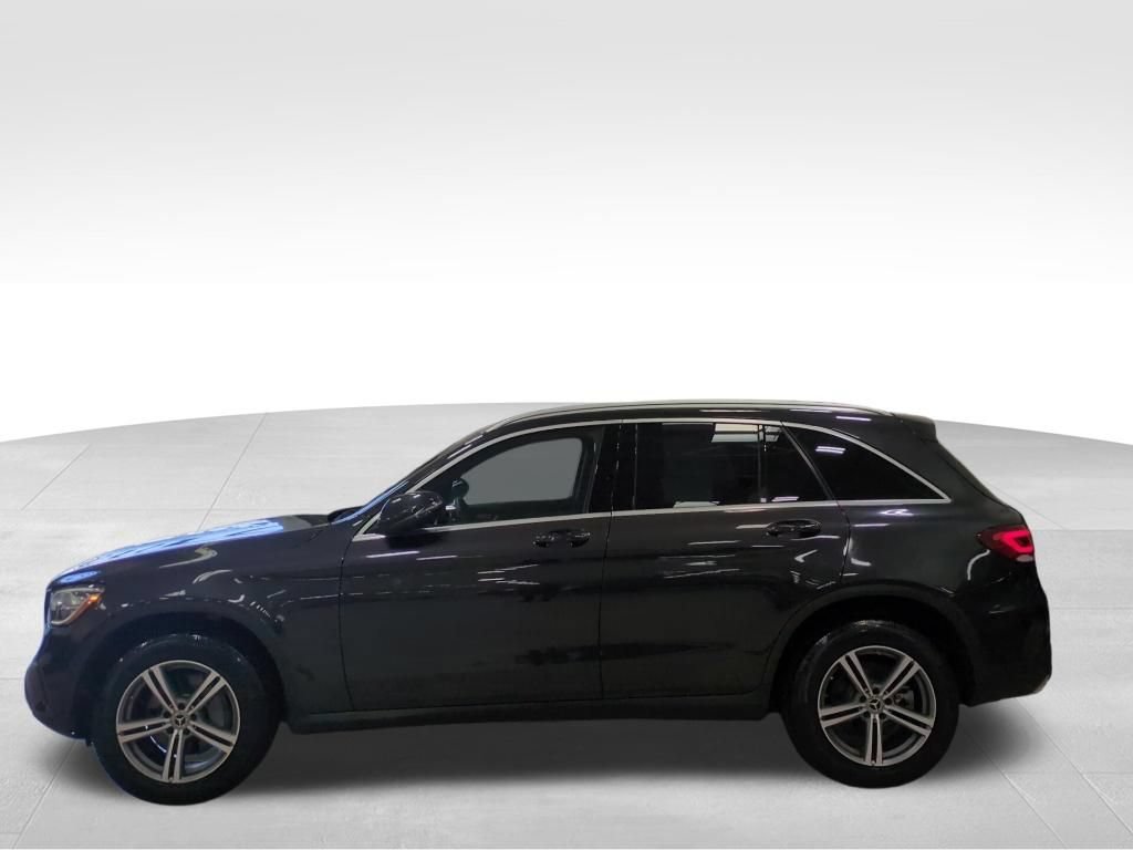 Used 2020 Mercedes-Benz GLC 300 4MATIC image 2