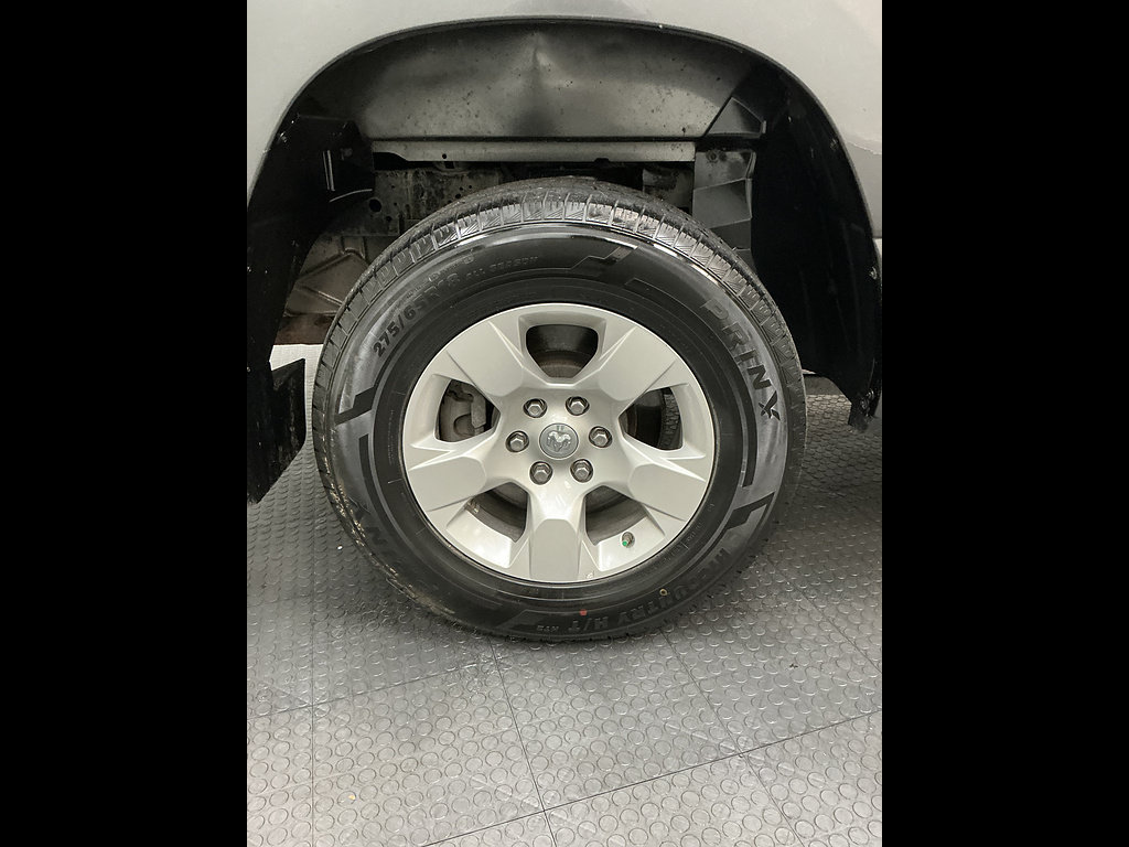 Used 2022 RAM 1500 Big Horn AWD/4WD image 40