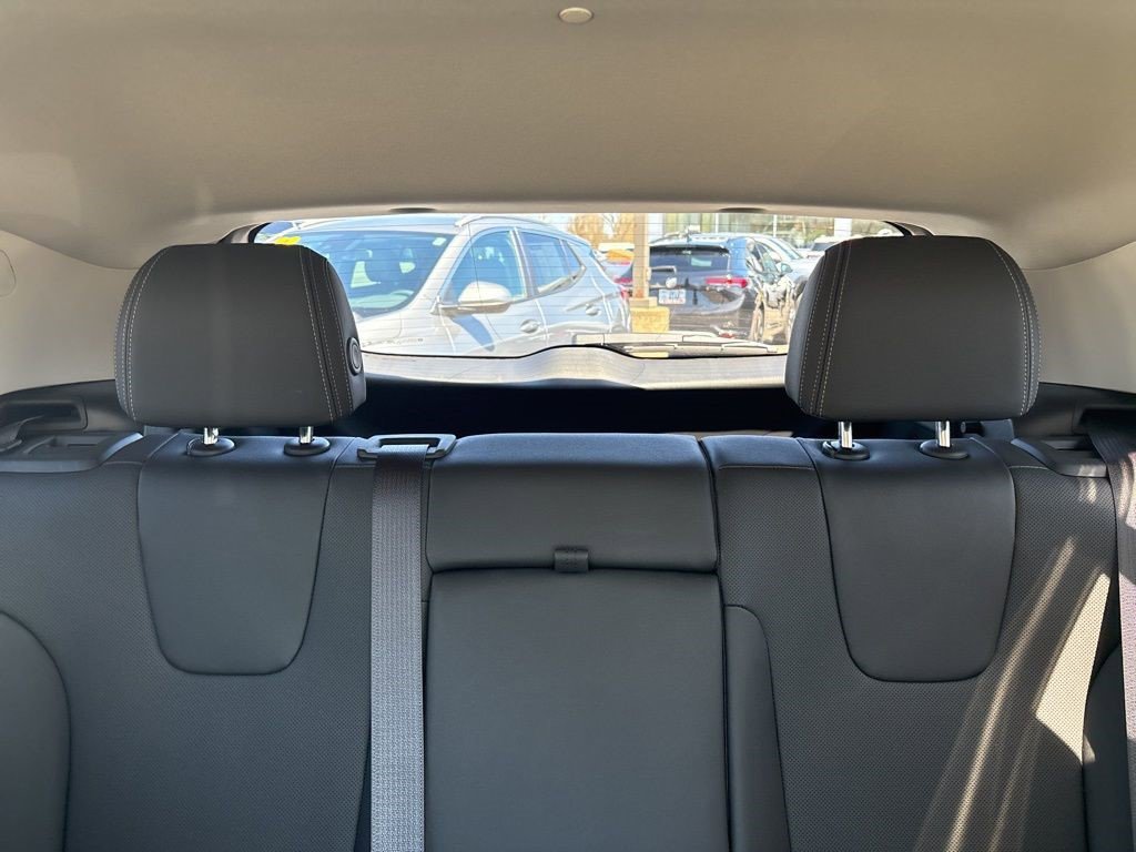 Certified 2024 Buick Encore GX Sport Touring w/ Comfort Package image 20