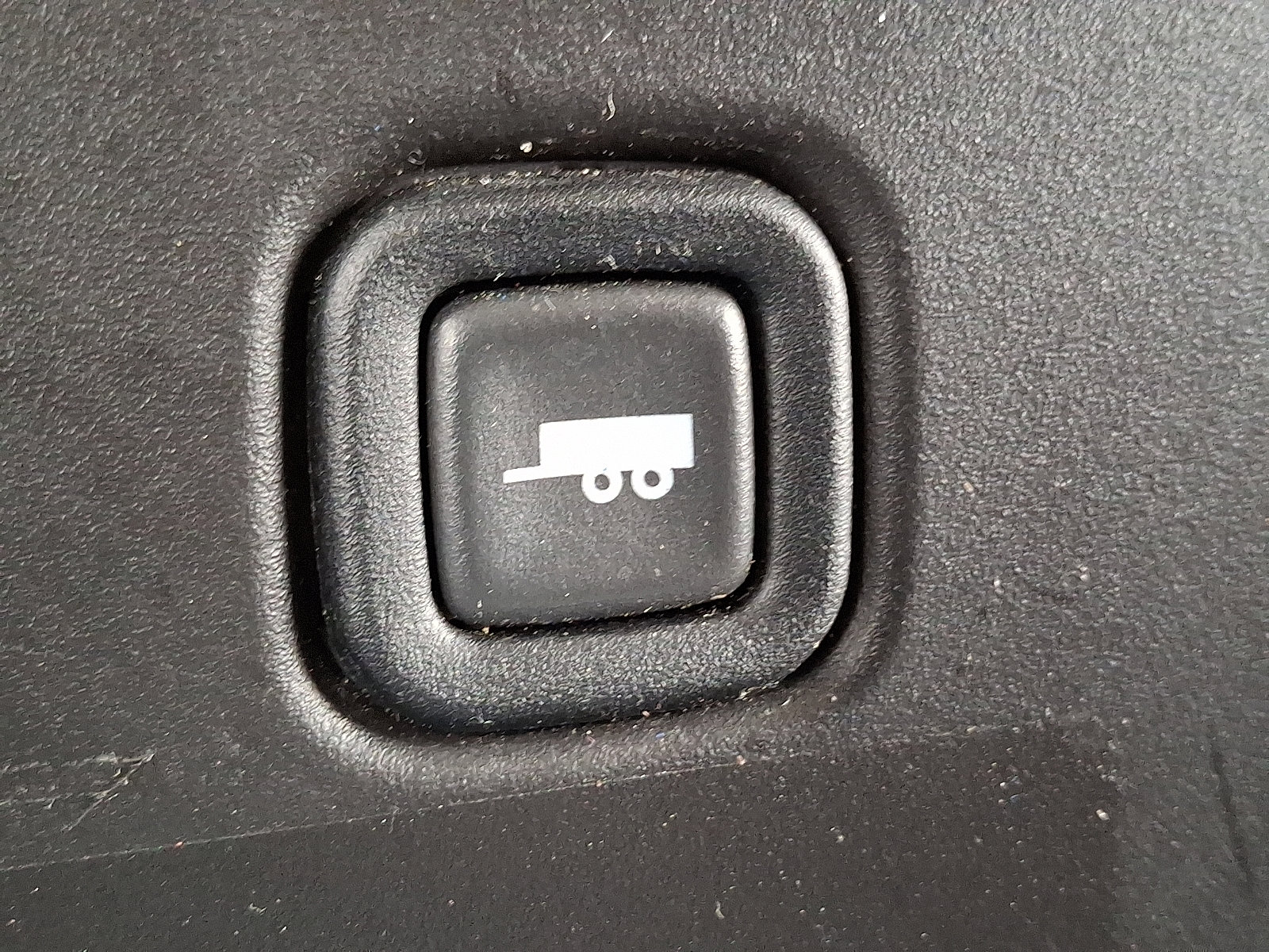 Used 2023 GMC Savana 2500 w/ Driver Convenience Package image 25