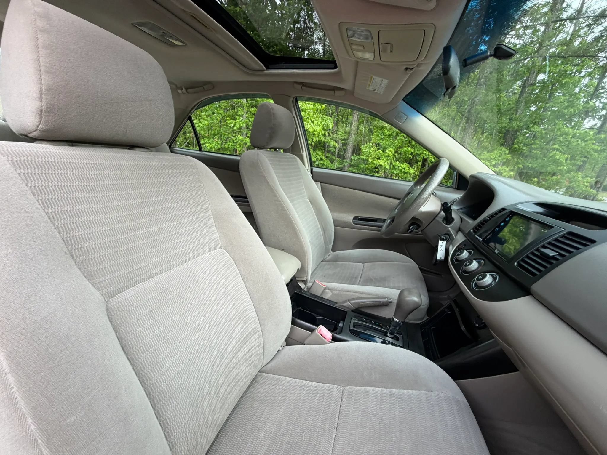 Used 2006 Toyota Camry LE FWD image 23