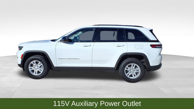 Used 2023 Jeep Grand Cherokee Laredo w/ Luxury Tech Group I image 6