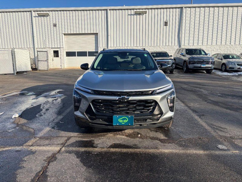 Certified 2024 Chevrolet Trax ACTIV w/ Sunroof Package image 8