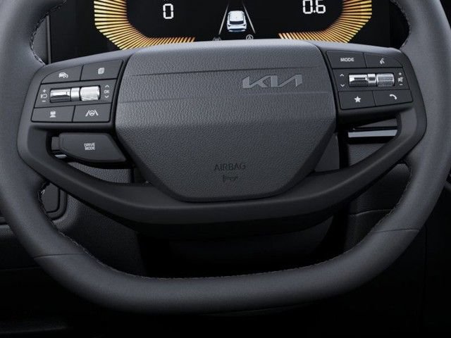 Used 2026 Kia Sportage EX FWD image 23