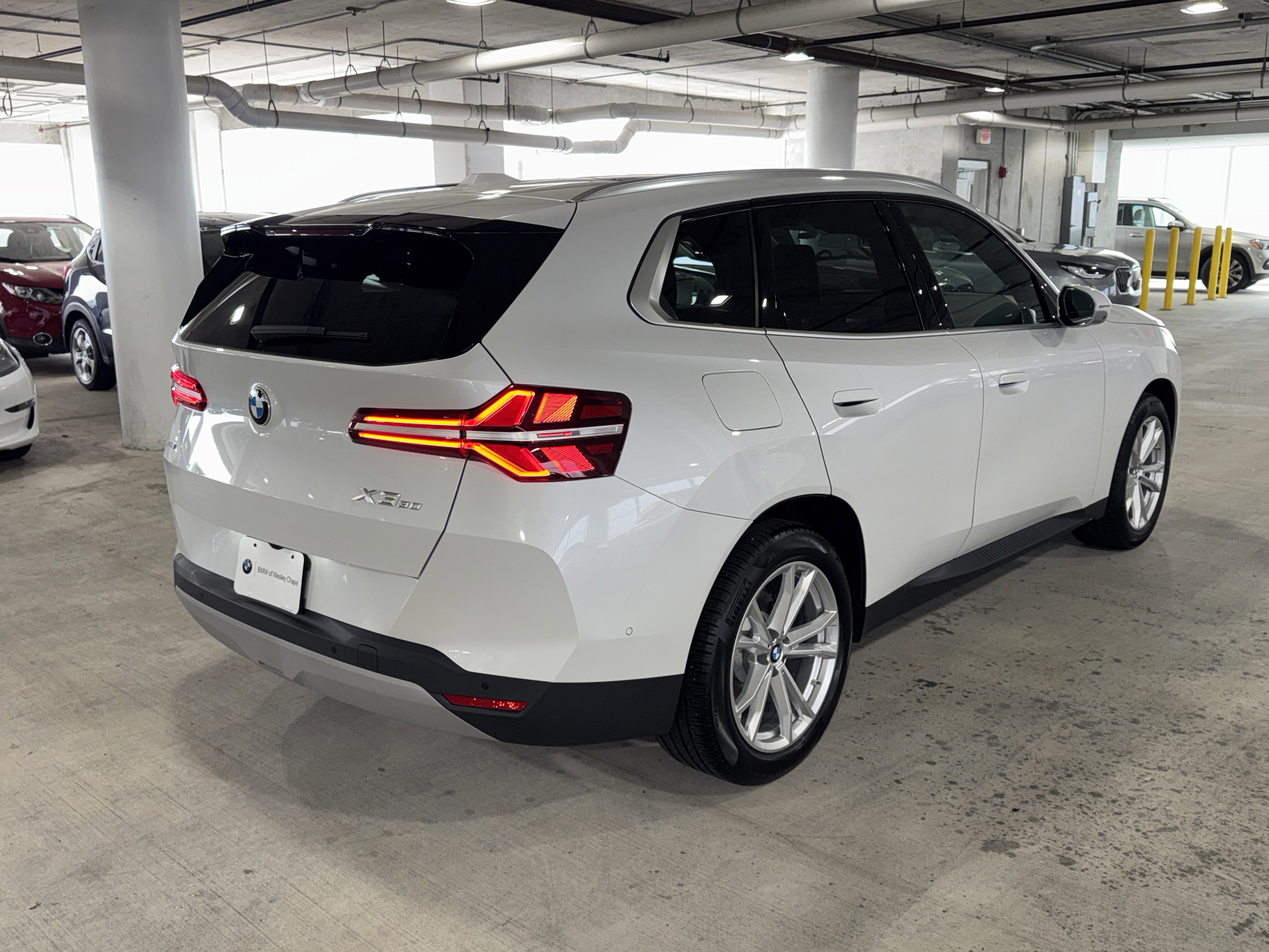 Used 2025 BMW X3 xDrive30i AWD/4WD image 8