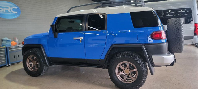Used 2007 Toyota FJ Cruiser 4WD image 3