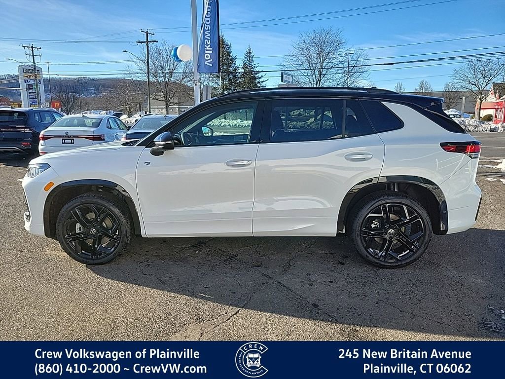 New 2026 Volkswagen Tiguan SE R-Line image 17