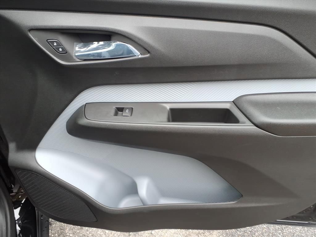 New 2027 Chevrolet Bolt RS w/ Technology Package image 22