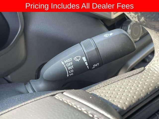 Used 2025 Toyota Tundra Limited AWD/4WD image 29