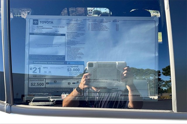 New 2025 Toyota 4Runner 4WD image 14