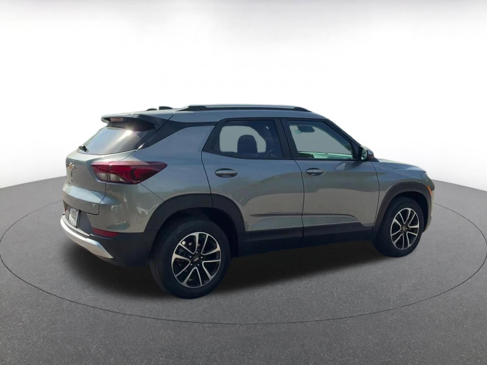 Used 2025 Chevrolet TrailBlazer LT FWD image 15