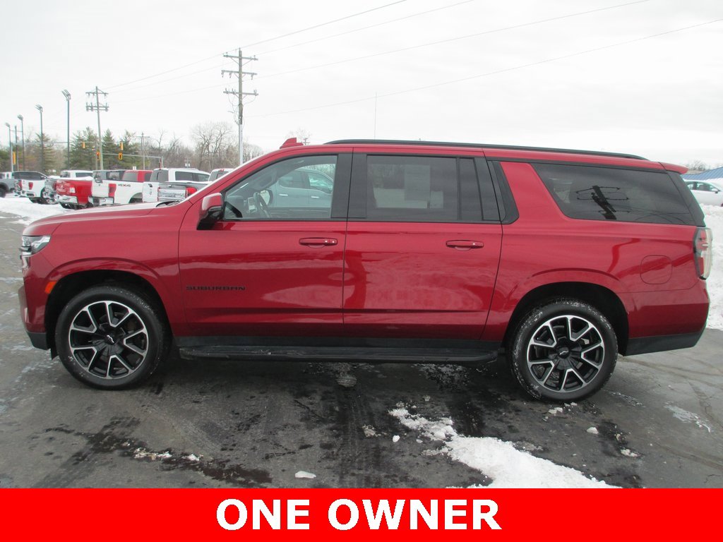 Used 2023 Chevrolet Suburban RST w/ Luxury Package image 10