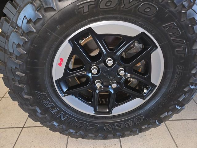 Used 2018 Jeep Wrangler Unlimited Rubicon AWD/4WD image 10