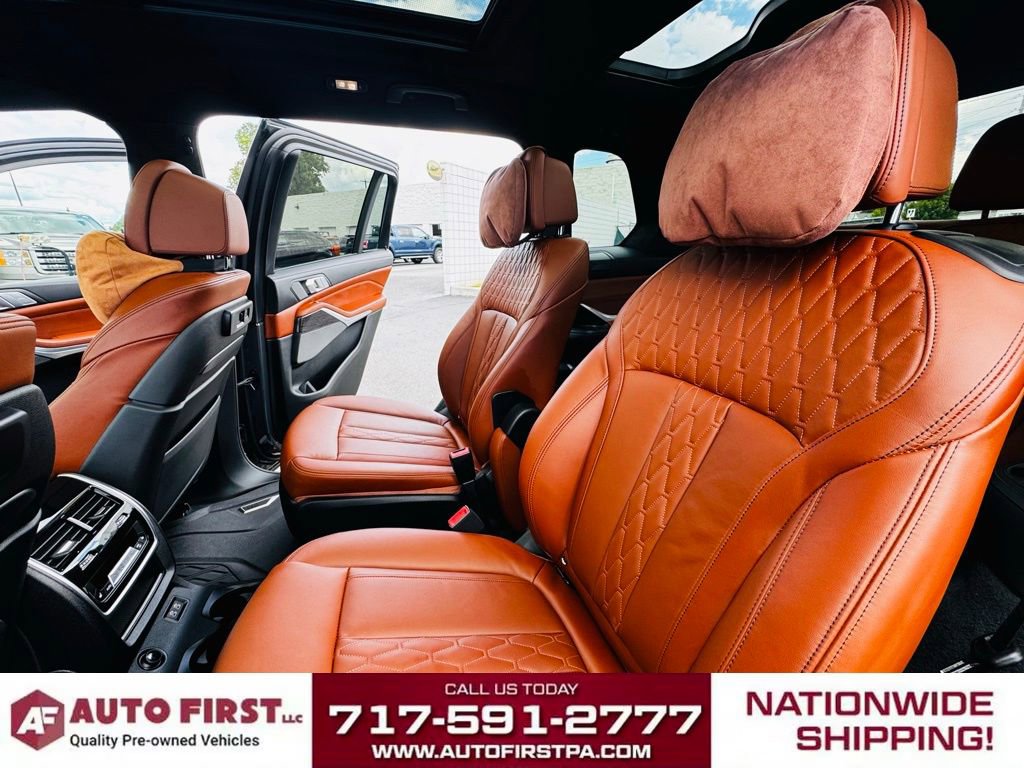 Used 2022 BMW X7 M50i w/ Executive Package image 20