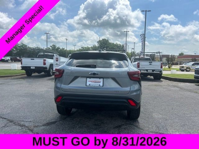 Used 2026 Chevrolet Trax LS w/ LS Convenience Package FWD image 4