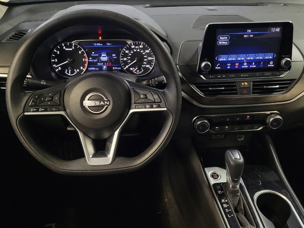 Used 2024 Nissan Altima 2.5 SV image 22