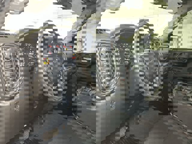 Used 2022 Chevrolet Silverado 1500 Custom w/ Rally Edition image 10