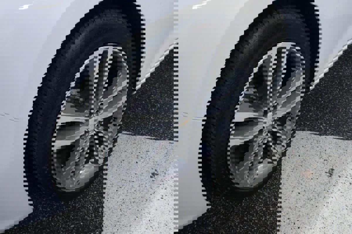 Used 2024 Chevrolet Malibu LT image 35