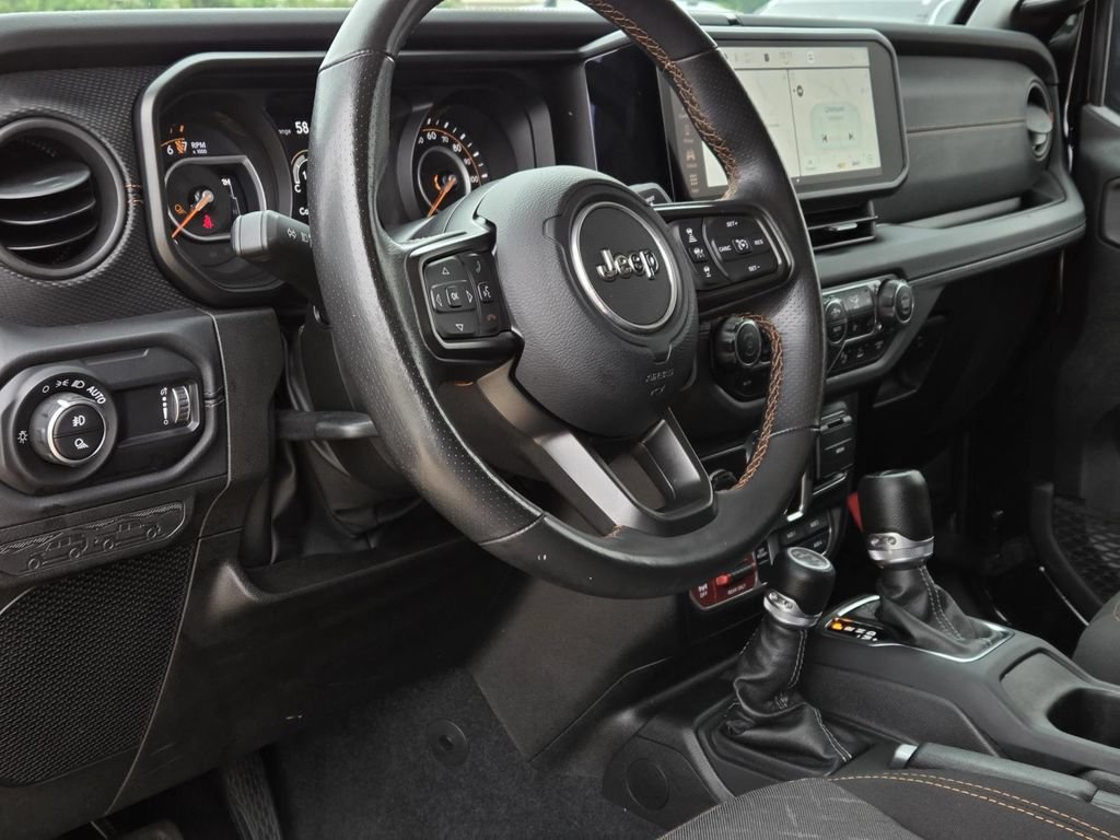 Used 2024 Jeep Gladiator Mojave w/ Safety Group AWD/4WD image 22